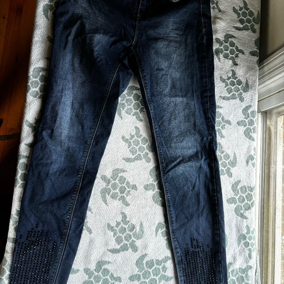 YMI Skinny Jeans womens size 5 dazzle bottoms - Picture 7 of 9